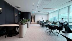 Bank Of Singapore Centre (D1), Office #539042891